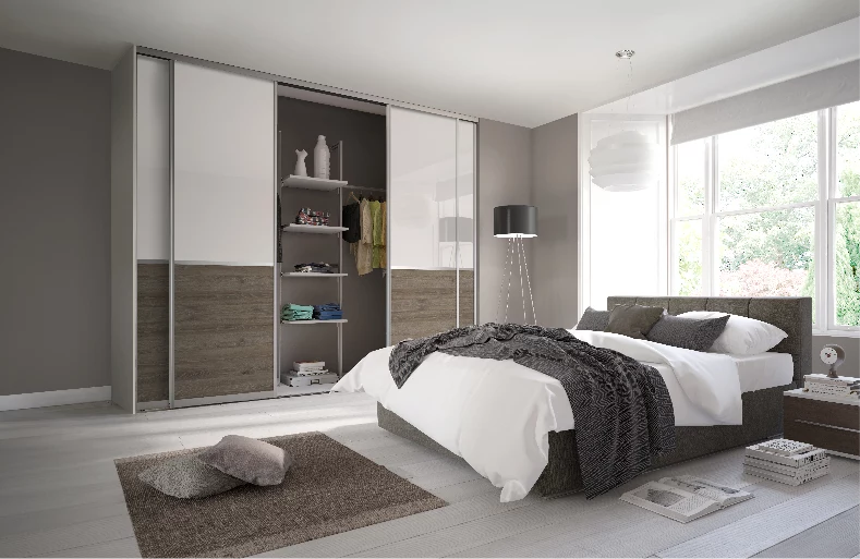 SLIDING WARDROBE 18